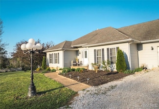 238 Novak Ln, Gerald, MO 63037