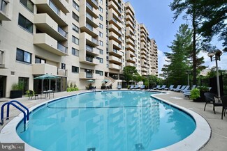1101 S Arlington Ridge Rd Unit 412, Arlington, VA 22202