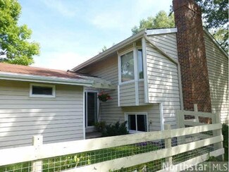 1170 1170 Benton Way, Arden Hills, MN 55112