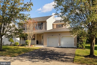 10 Blossom Dr, Ewing, NJ 08638