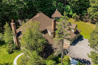 932 Mcnamara Rd, Dorset, VT 05251