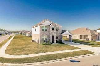 5420 Greenridge Ln, Zachary, LA 70791