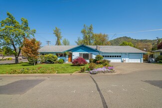 315 NE Beacon Dr, Grants Pass, OR 97526