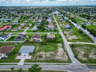 3109 Skyline Blvd, Cape Coral, FL 33914