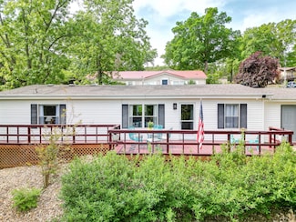 86 Stonemont Rd, Blue Eye, MO 65611