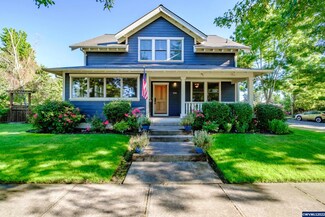 990 Gwinn St E, Monmouth, OR 97361