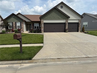 234 Lonepine Dr, Wentzville, MO 63385