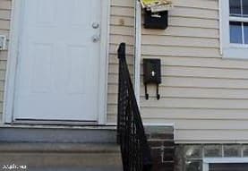 630 S 51st St Unit 1, Philadelphia, PA 19143