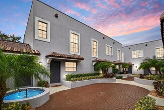 11745 NW 11th St, Pembroke Pines, FL 33026
