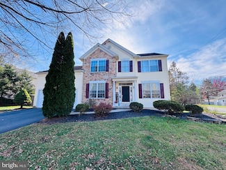 585 Adams St, Easton, PA 18040