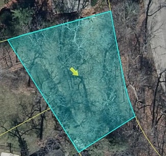 1206 Sweetbriar Rd, Madison, WI 53705
