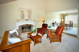 10304 Spruce Grove Ave, San Diego, CA 92131