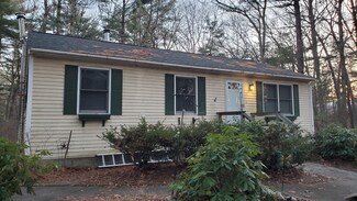 86 Spruce St, Foxboro, MA 02035