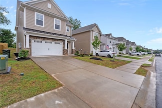 127 Highland Park Ct, Easley, SC 29642