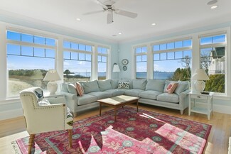 5 Howe Rd, Nahant, MA 01908