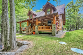 5 Capricorn Cir, Lake Ariel, PA 18436