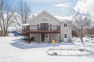 7878 Chase Rd, Lima, NY 14485