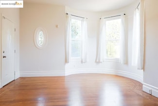 1175 12th St, Oakland, CA 94607