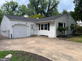 1410 Colchester Rd, Woodbridge, VA 22191