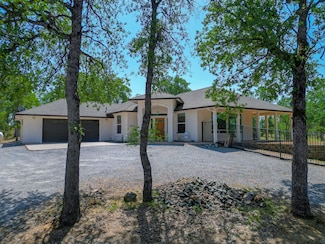 13223 Padani Dr, Redding, CA 96003