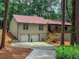 641 Charing Cross Dr, Marietta, GA 30066