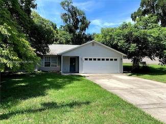 325 E Plymouth Ave, Deland, FL 32724