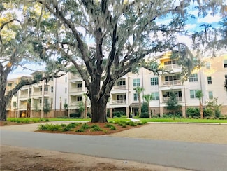 111 Gascoigne Ave Unit 204, Saint Simons Island, GA 31522