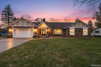 8474 Wesley Dr, Flushing, MI 48433