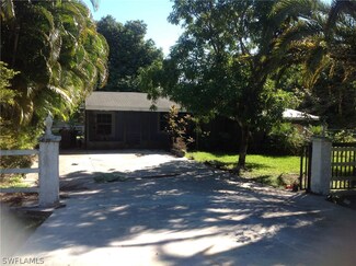 327 Montgomery Ave, Fort Myers, FL 33905
