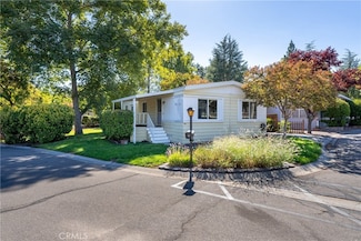 52 Via Santa Barbara, Paso Robles, CA 93446