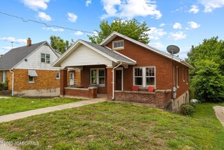 706 E Main St, Linn, MO 65051