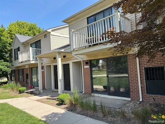 7044 Foxthorn Dr, Canton, MI 48187