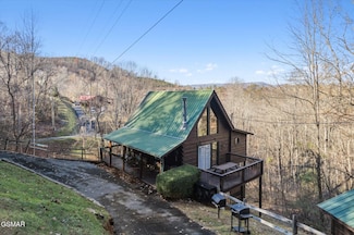 3550 Olde Tyme Way, Sevierville, TN 37862