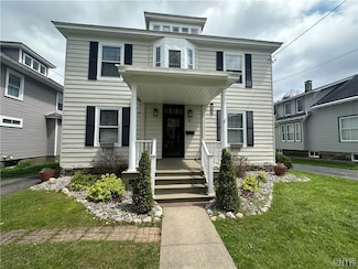 15 Hillside Ave, New Hartford, NY 13413