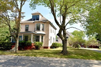 17 Concord St, Haverhill, MA 01830
