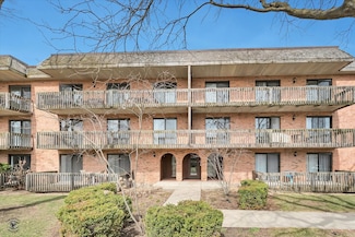 444 Redondo Dr Unit 301, Downers Grove, IL 60516