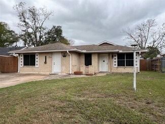 3711 Beau Ln, Houston, TX 77039