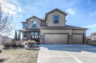 1318 Rock Creek Ct, Lansing, KS 66043