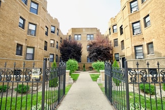 630 W Stratford Place Unit 1W, Chicago, IL 60657