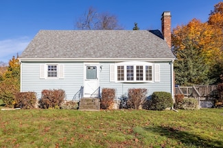 9 Wellington Dr, Hudson, MA 01749