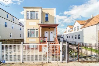 2028 N Hamlin Ave, Chicago, IL 60647