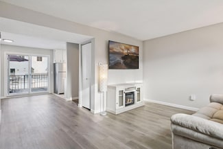 1479 Goodwin Ave N, Saint Paul, MN 55128