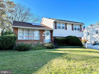 208 Rhode Island Ave, Cherry Hill, NJ 08002