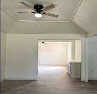 415 S 16th St, Silsbee, TX 77656