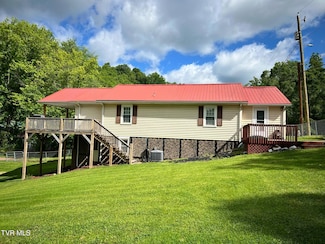 326 Park Ave, Appalachia, VA 24216