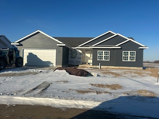 619 S Regulators St, Rochelle, IL 61068