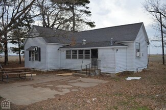 14594 Long Creek Ln, Cash, AR 72421