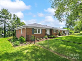175 Rogers St, Clyde, NC 28721