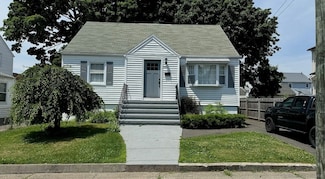 320 Norland Ave, Bridgeport, CT 06606