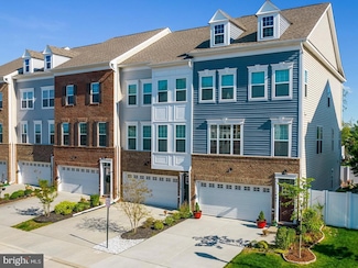11007 Blackburn Cove Ln, Manassas, VA 20109